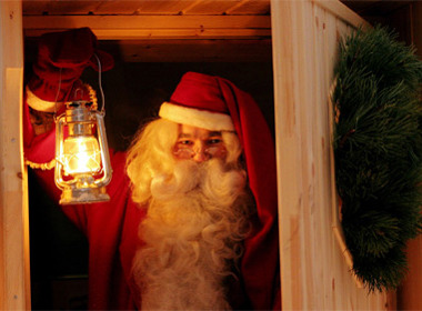 Djed Mraz i My Card partneri u darivanju