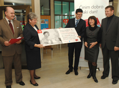 PBZ Card uručio donaciju OB Virovitica