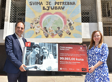 PBZ Grupa donirala Domu za odgoj djece i mladeži Rijeka gotovo 100.000 kuna za nova računala