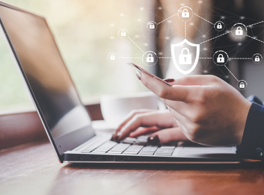 Upozorenje na lažne objave na društvenim mrežama