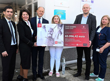 PBZ Grupa donirala suvremeni UZV uređaj Odjelu za pedijatriju našičke bolnice