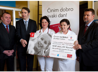 PBZ Card uručio Općoj bolnici Gospić 408.311,50 kn